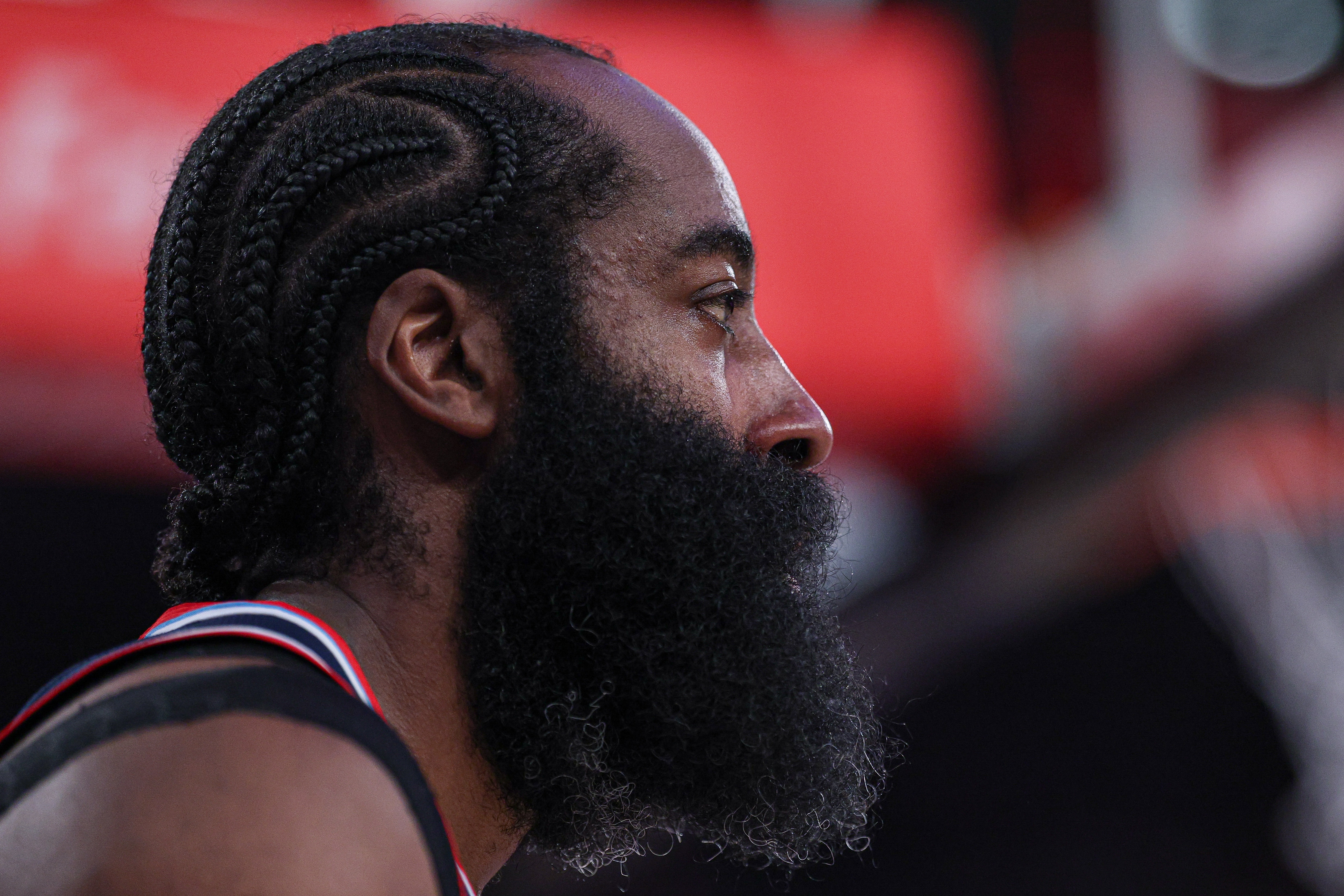 开云平台-美记:哈登光薪资就4亿 有代言&生意还嫌赚得少?他想要多少钱?